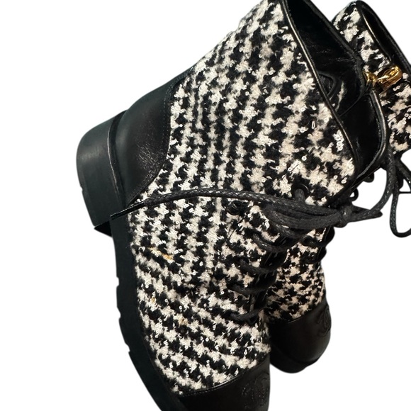 Chanel Tweed Houndstooth Combat Boots IT 37 - Picture 2 of 10